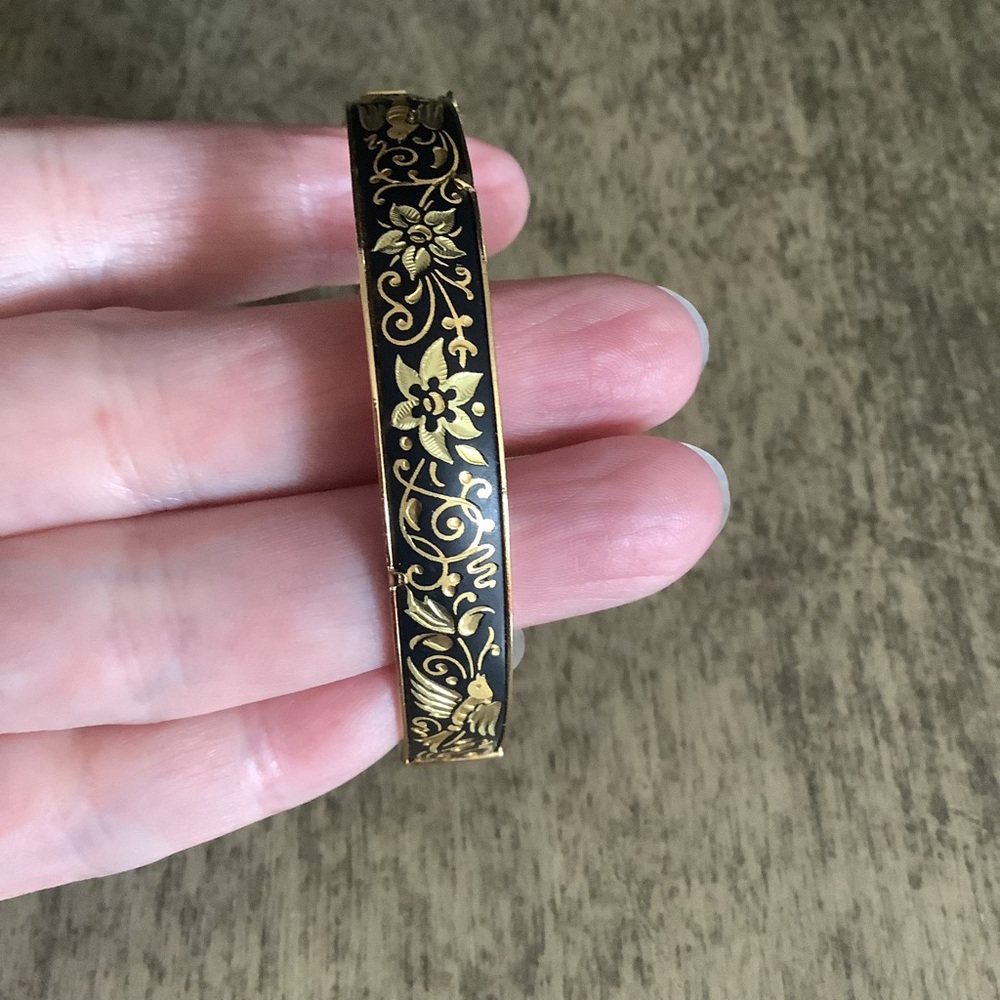 Spinach Damascene black & gold bangle.